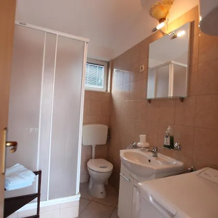 Apartment Jure Trogir Exterior photo